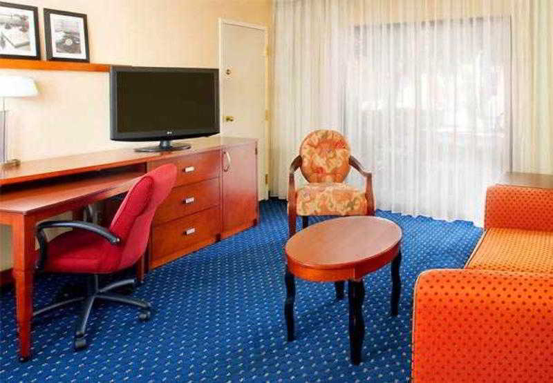 Courtyard By Marriott Phoenix Mesa Quarto foto