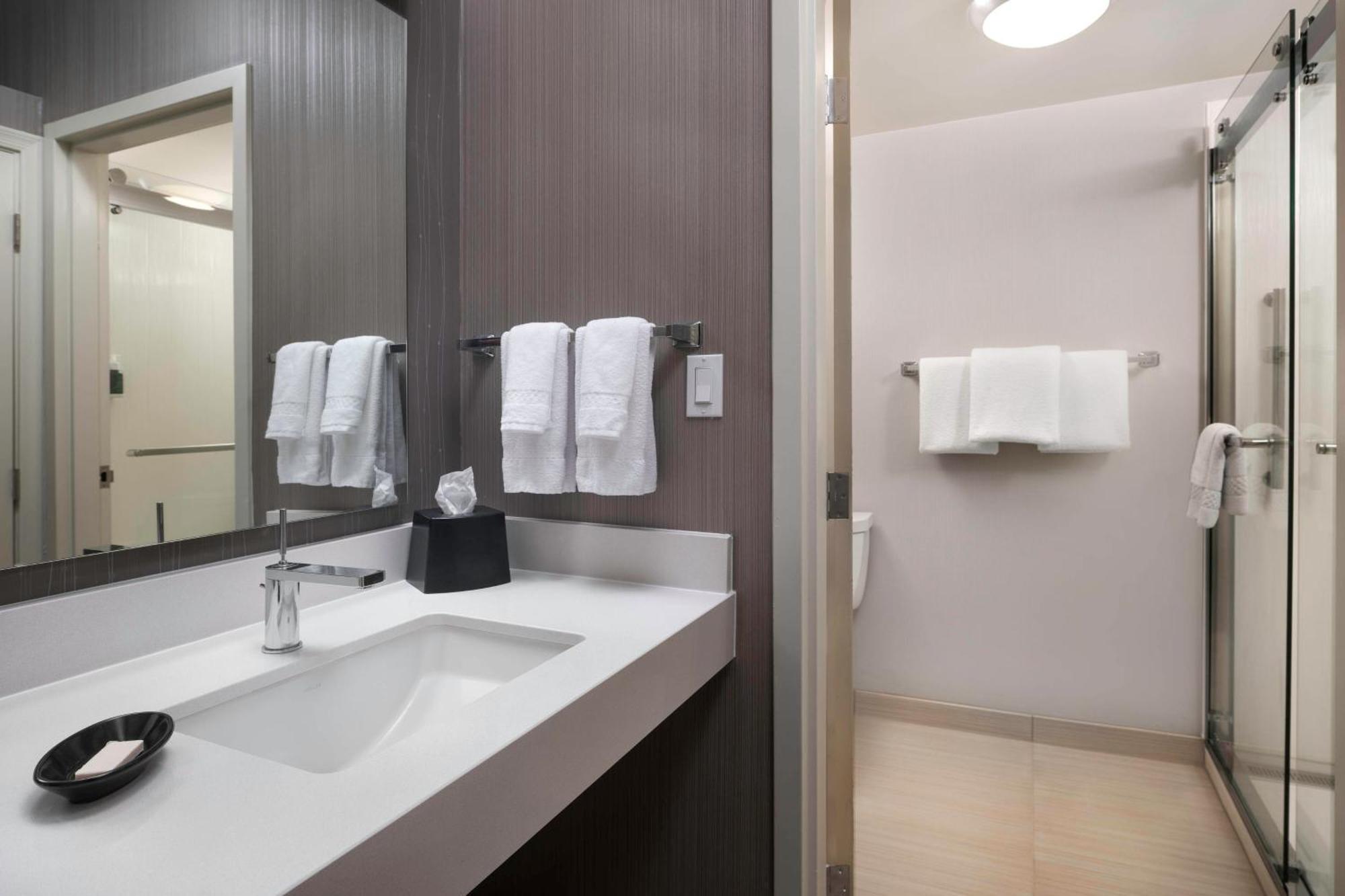 Courtyard By Marriott Phoenix Mesa Exterior foto